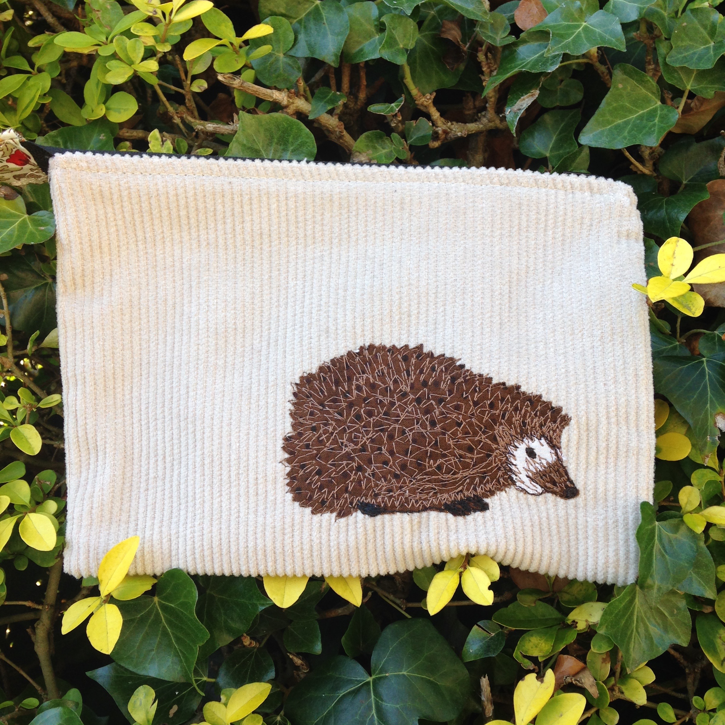 current work, portfolio, current, bag tidy, ipad mini case, kindle case, zip pouch, beige cord, hedgehog, freehand machine embroidery, women